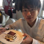 大変なのね、大学生って。